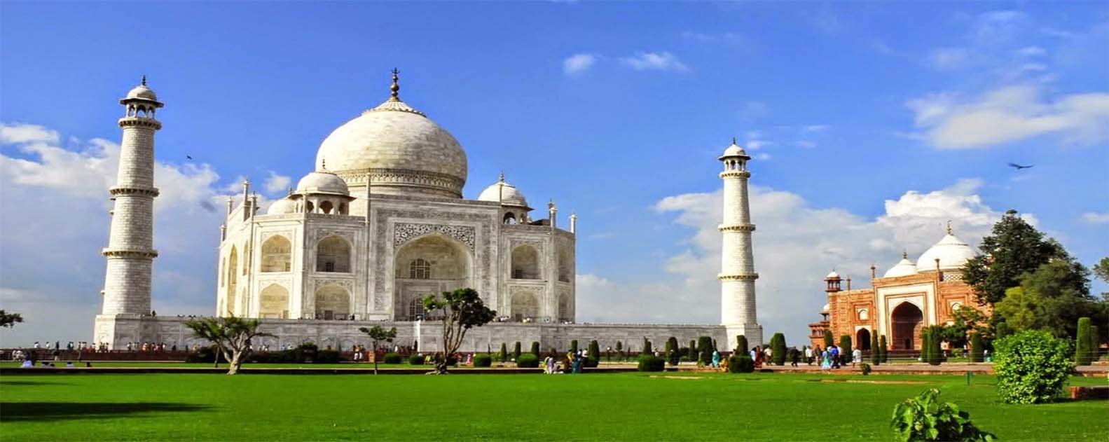 Taj Mahal Tour from Delhi 